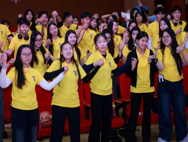 Сурагчдад эх оронч төлөвшил олгож байна